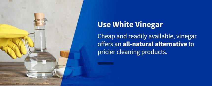 Use White Vinegar to Clean Glass Shower Doors